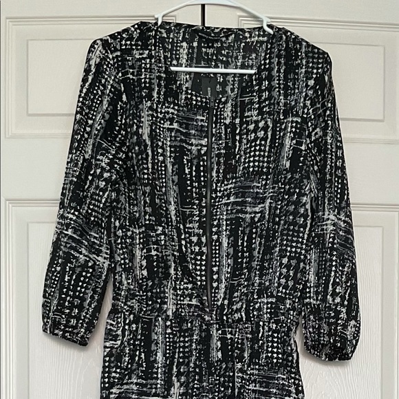 COPY - Peavey Jumpsuit NWT W118 by WALTER BAKER Size M - Picture 14 of 16